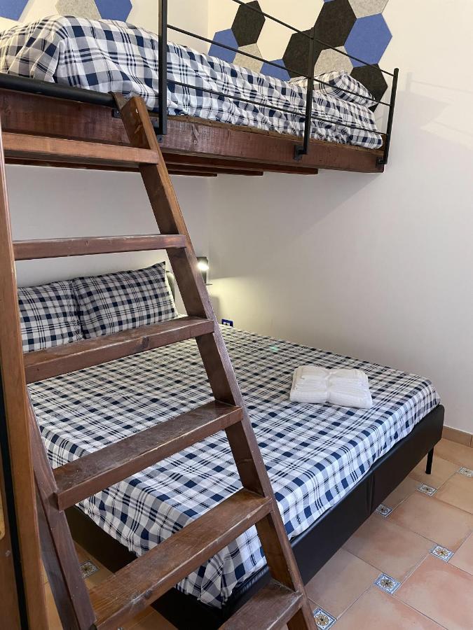 La Casina Di Luna Trani Eksteriør billede